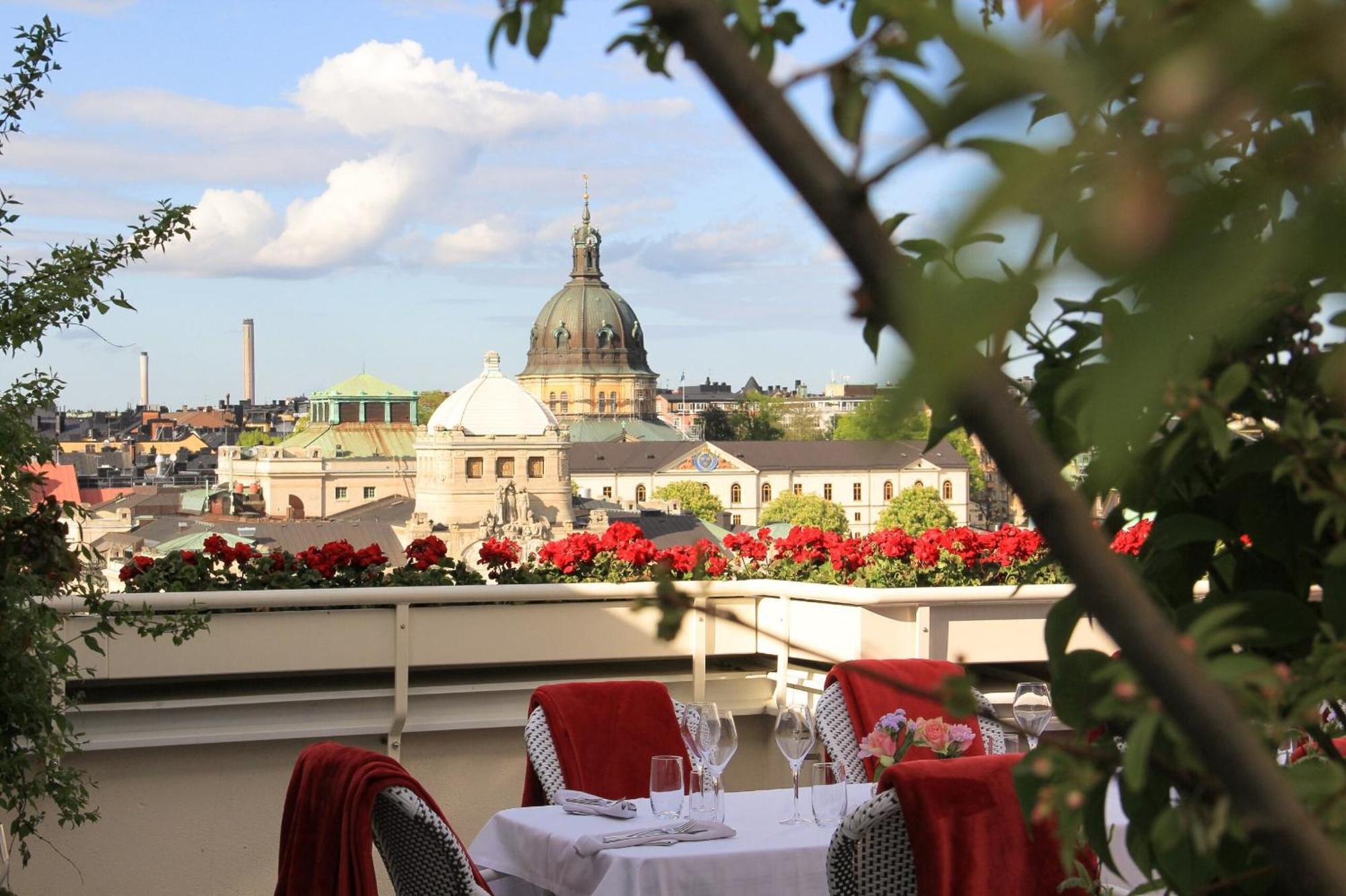 Bank Hotel, A Member Of Small Luxury Hotels Stoccolma Esterno foto The hotel's rooftop terrace