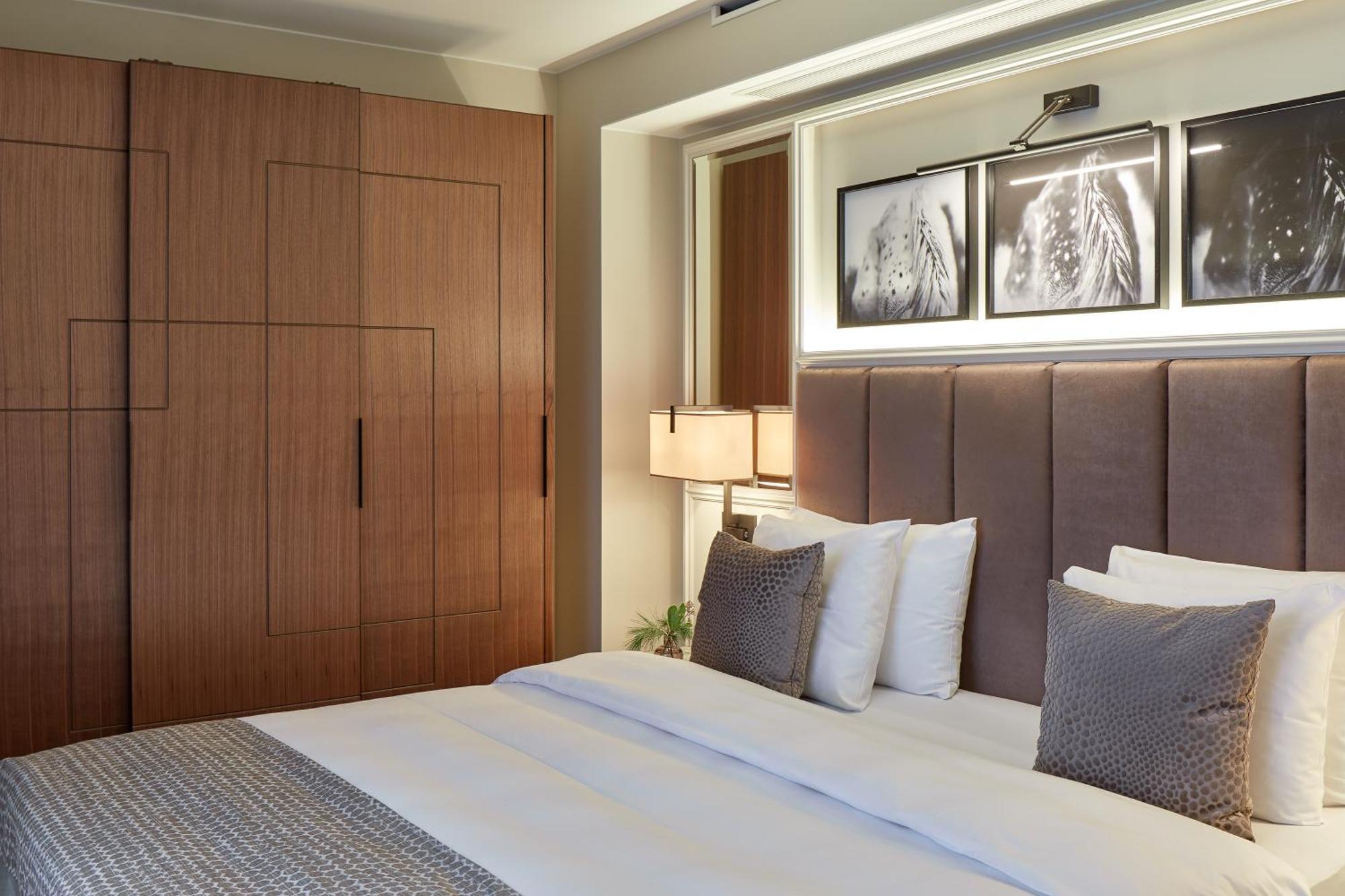 Bank Hotel, A Member Of Small Luxury Hotels Stoccolma Camera foto A bedroom at the hotel